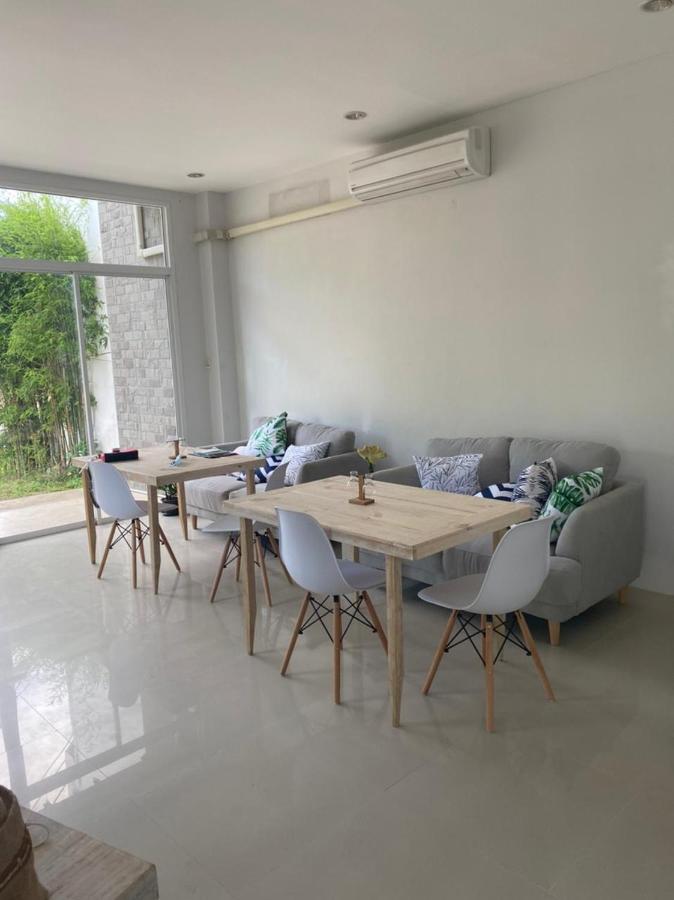 The Chu Cafe / Guesthouse Nai Harn Exterior photo